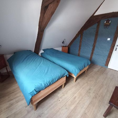 Le Gite Des Geants Le Quesnoy  外观 照片