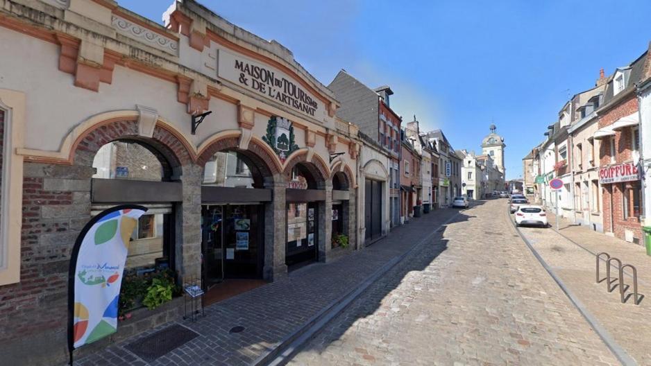 Le Gite Des Geants Le Quesnoy  外观 照片